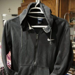 NIKE BLACK FRONT ZIP HOODIE SIZE L